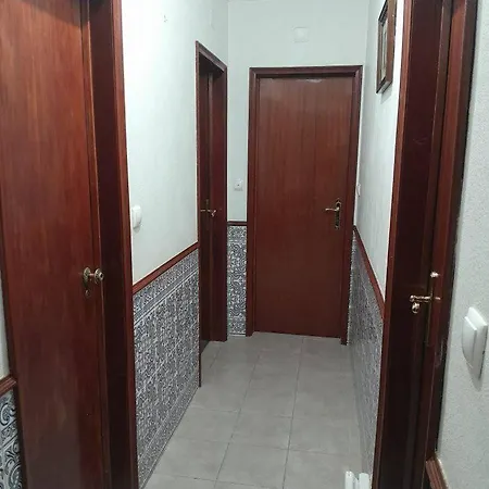 Séjour chez l'habitant For 1 Person Near Airport Private Tourist *