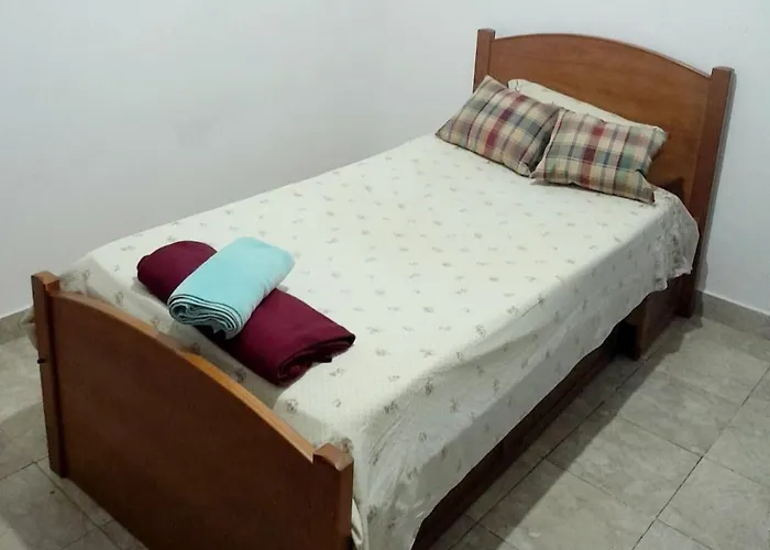 Quarto em Acomodações Particulares For 1 Person Near Airport Private *